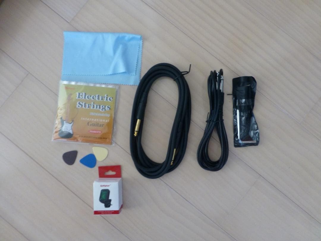 ☆Bullfighter 34インチエレキギターD120-R ＋おまけ 中古美品 - メルカリ