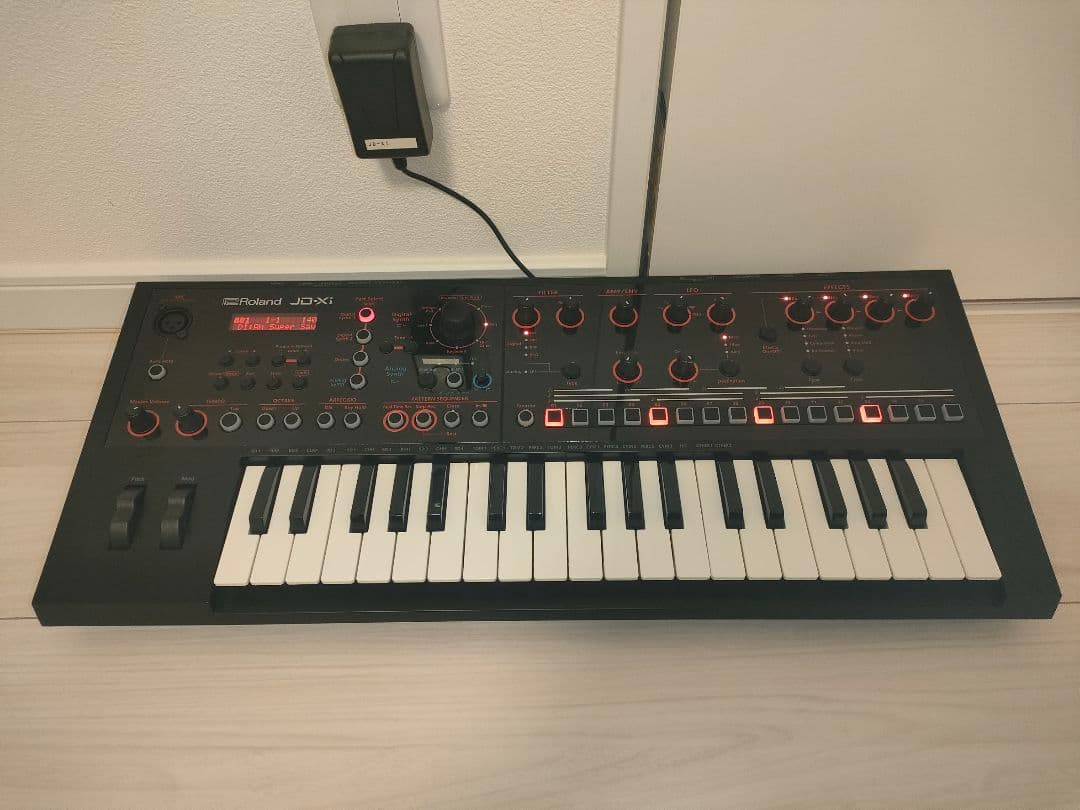 Roland JD-Xi シンセサイザー