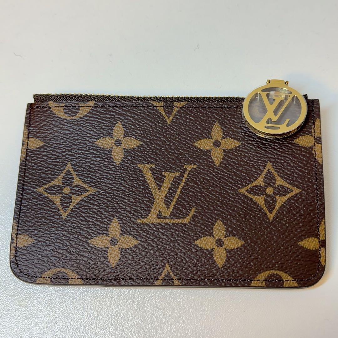 【新品】ルイヴィトン モノグラム ポルトカルト ロミー ブルーフロスト