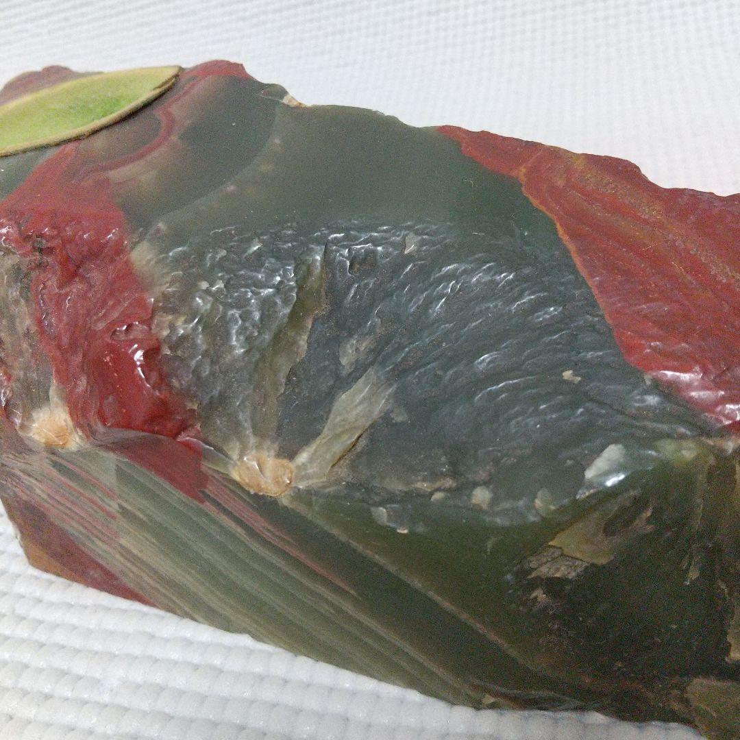 まるで惑星 4.2kg 碧玉? 赤/緑/黄の縞模様が美しい観賞石31cm