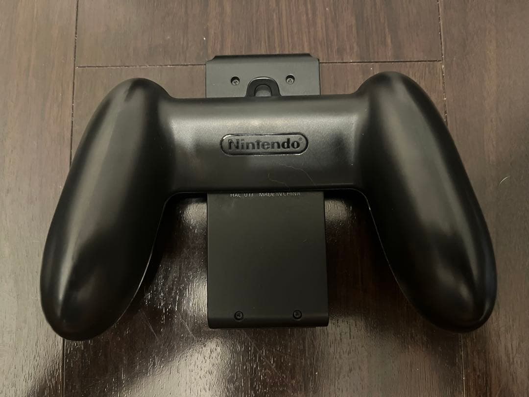 Nintendo Switch 本体 & 純正ジョイコン