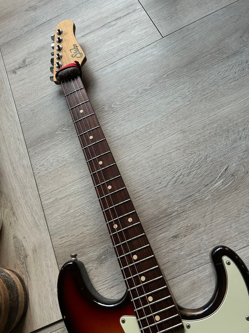 suhr ストラト　レリック　ラッカー塗装