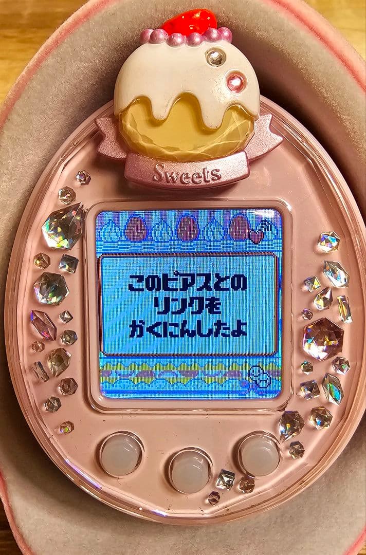 ☆たまごっちピース P's たまデコピアス・ベリースイーツ☆おまけ付き