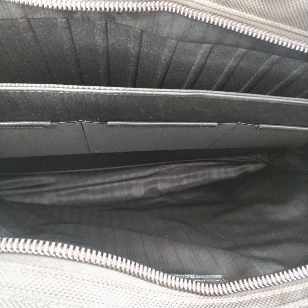 極美品　TUMI　トゥミ　ビジネスバッグ　ショルダーバッグ　PC可 A4サイズ