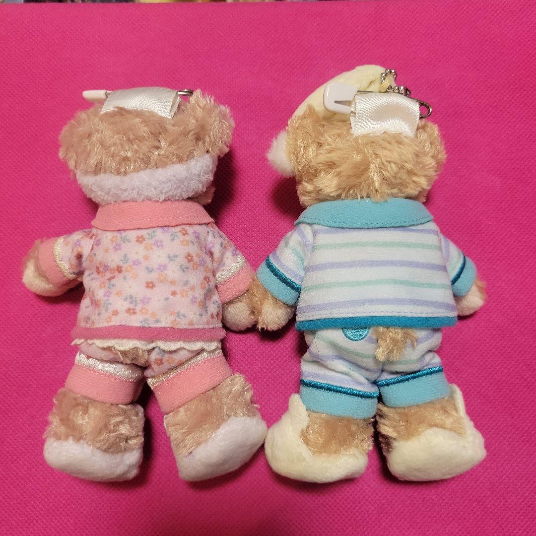 オータムスリープオーバー ダッフィー 2018年 ぬいぐるみバッジ