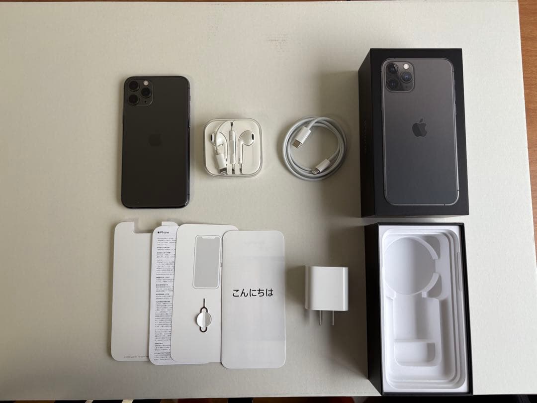 iPhone 11 pro 256GB simフリー