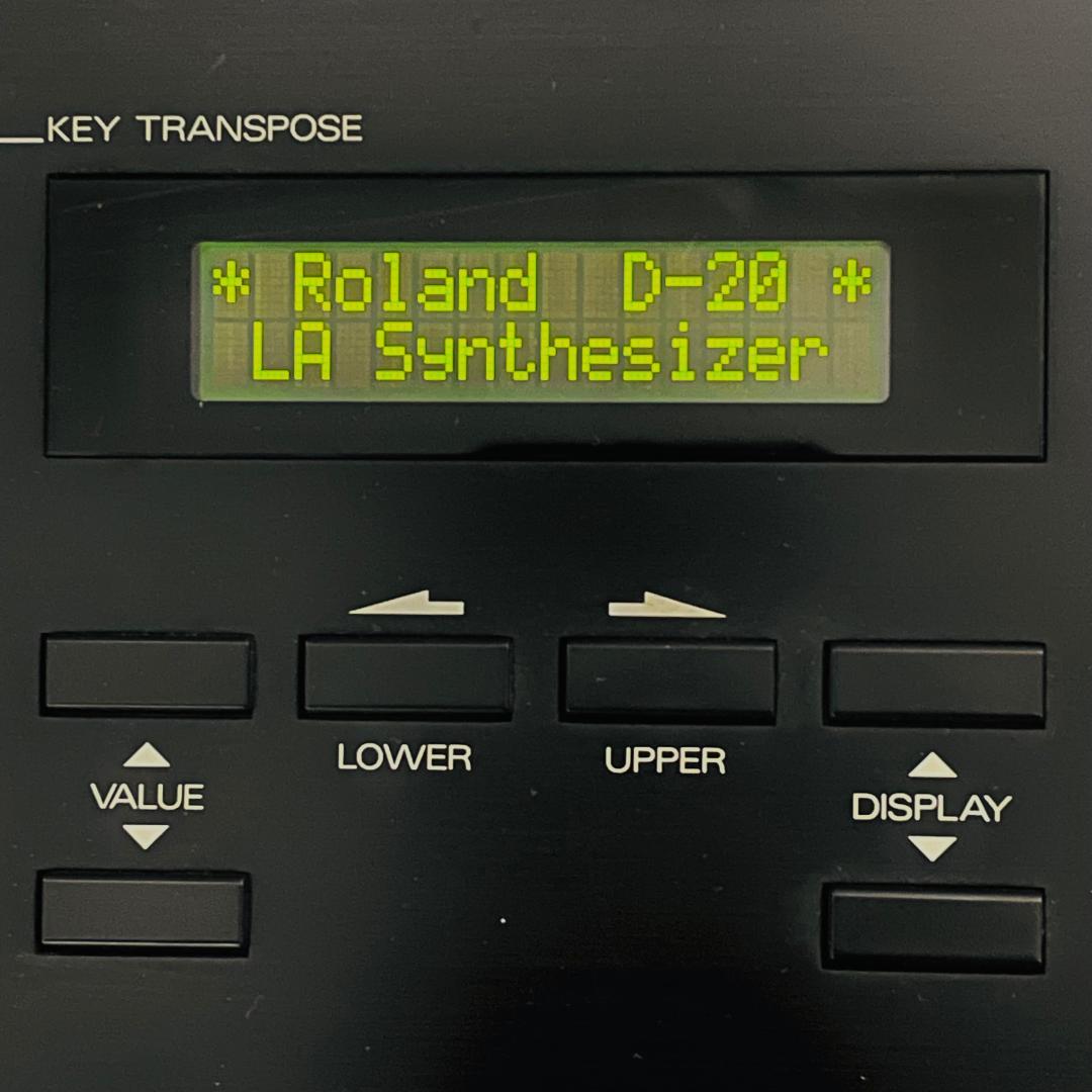 ROLAND　ローランド　D-20 シンセサイザー《ジャンク・通電確認済み》