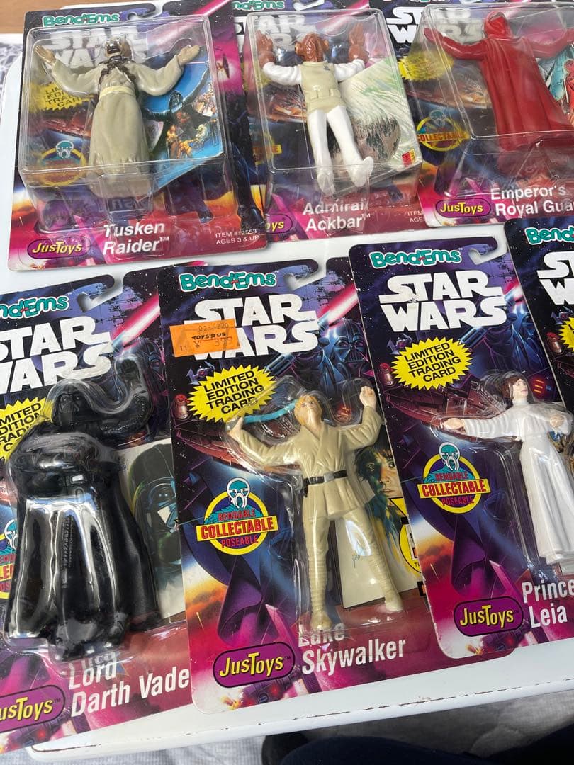年末年始セール　スターウォーズ　フィギュア　bendems 13種セット