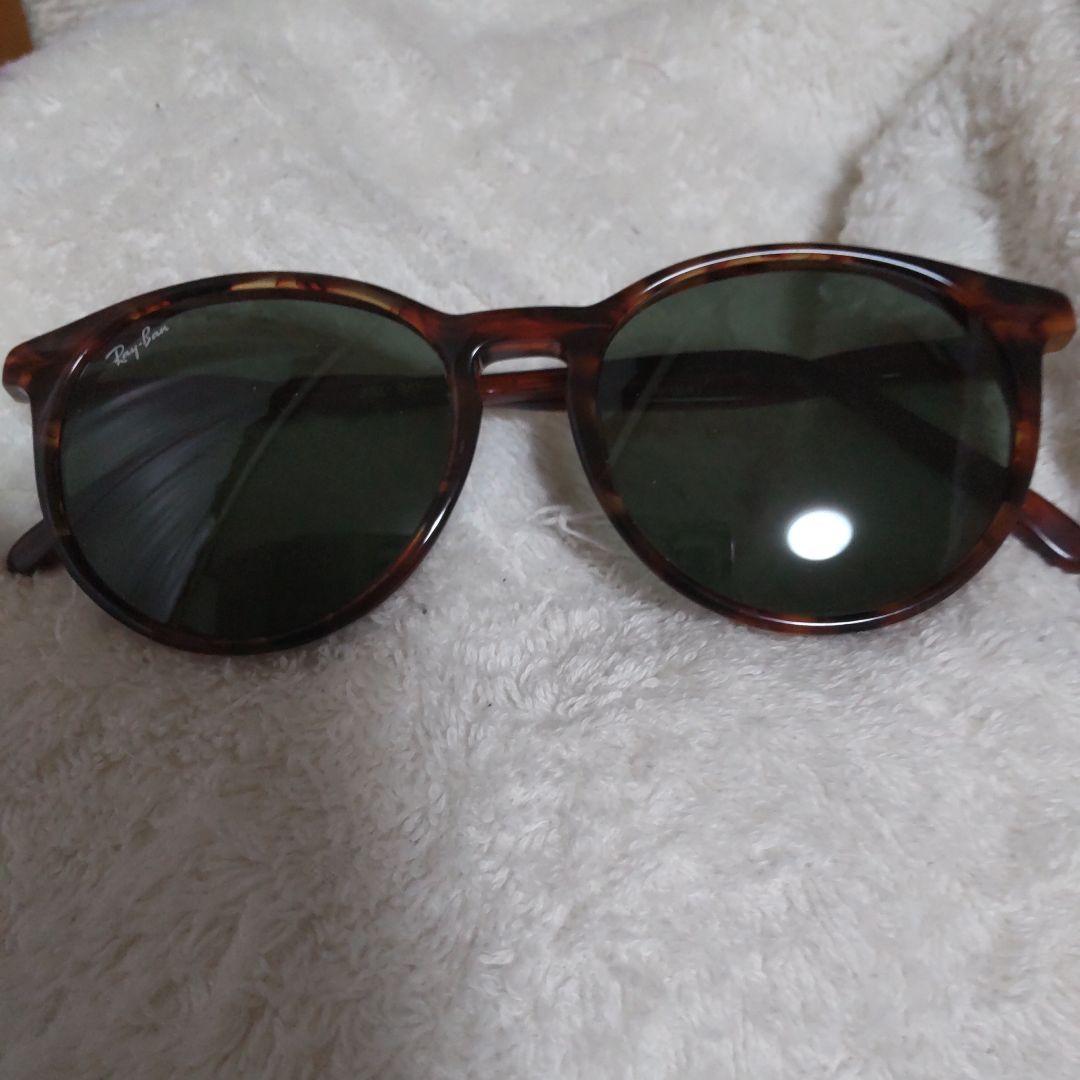 舘ひろしあぶない刑事サングラス