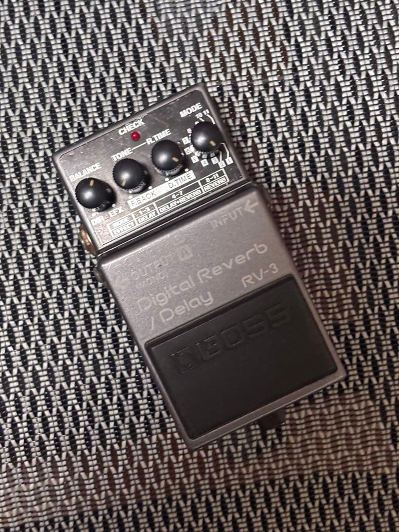 BOSS デジタルリバーブ/ディレイ RV-3 - メルカリ