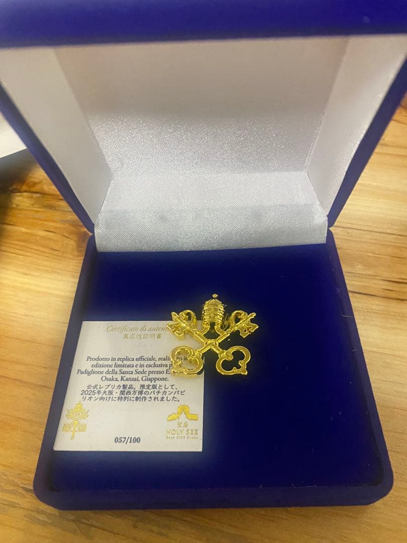 万博　イタリア　バチカン　ピンバッジ　100個限定　シリアルナンバーNo.57