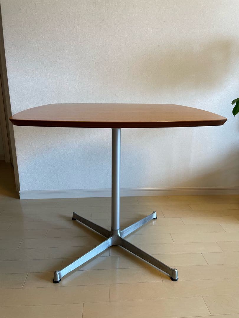 MOMO natural カフェテーブル　高さ62cm