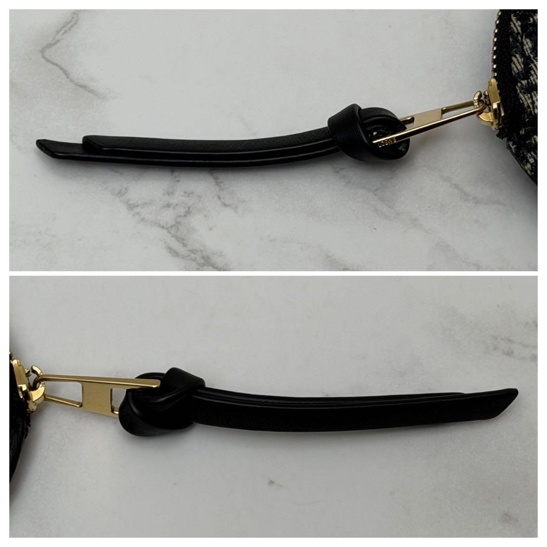 ロエベ リピート アナグラム クッキーチャーム ケース ネイビー