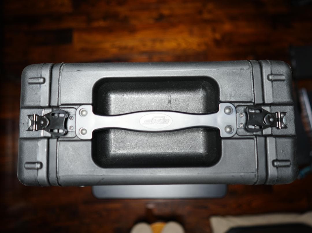 SKB　R3S 3Uラックケース シャローラック