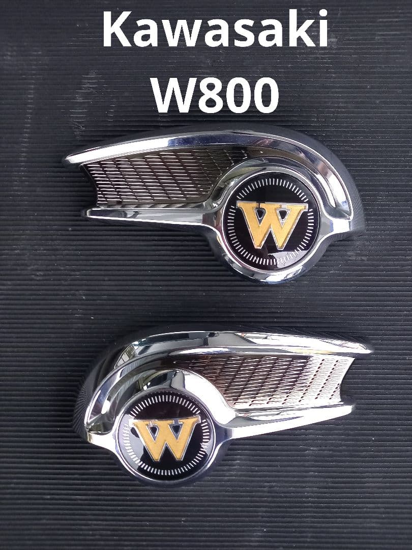 W800 ファイナルエディション 左右タンクエンブレム 美品 W400/W650