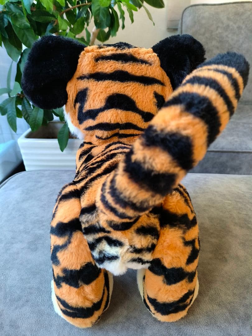 美品　電動　ファーリアル　ロアーリングタイガー