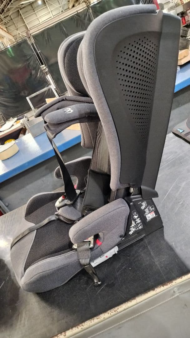 エールベベ　パパット2　チャイルドシート