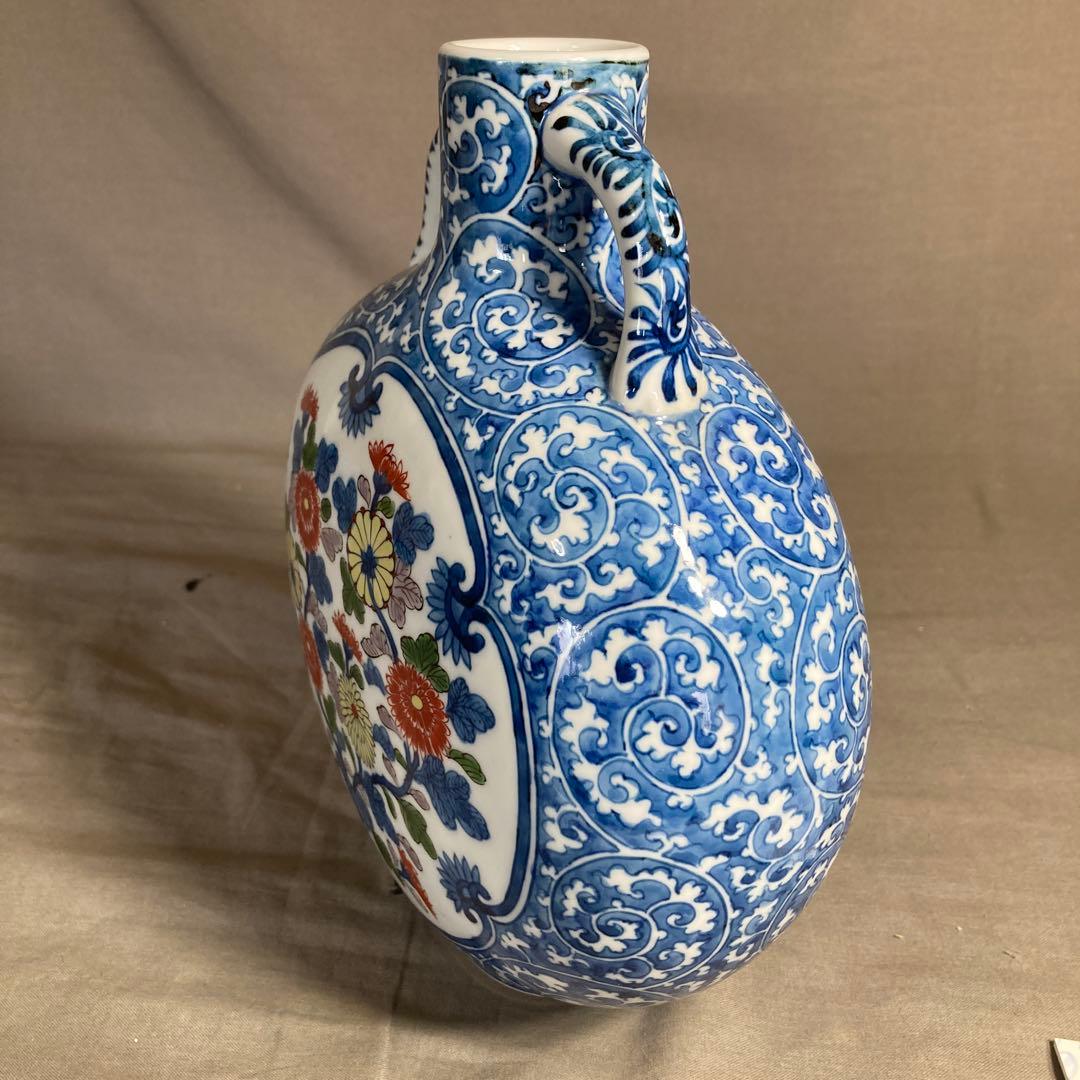 【源右衛門】古伊万里の伝統　日本の名窯　舘林源右衛門作　染錦菊絵　扁壺（花瓶）