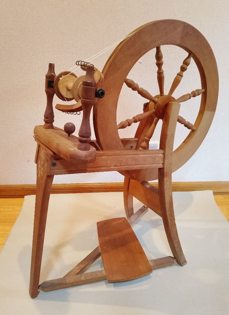 アシュフォード社 トラディショナル（ダブルドライブ）紡毛機 紡ぎ車