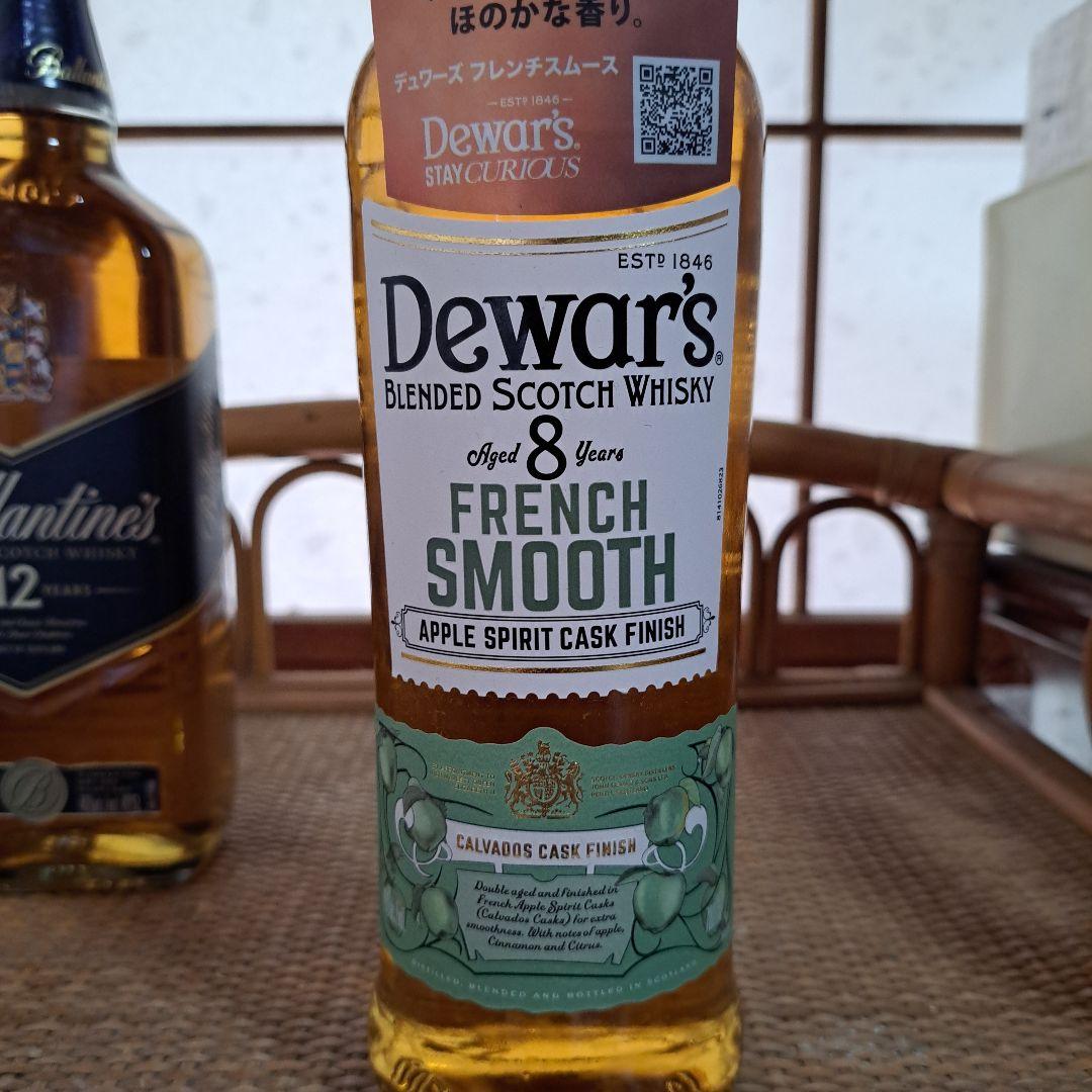 Ballantine's 12年 、デュワーズ8年、セット Ballantine's 12年