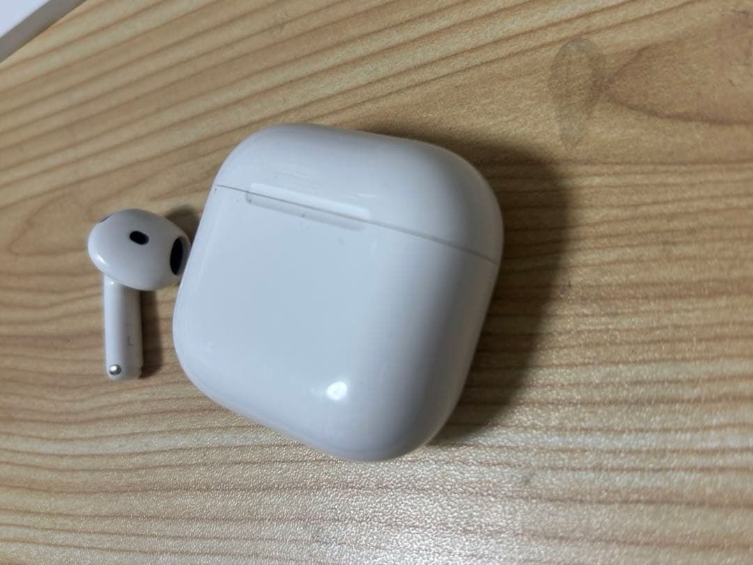 AirPods4 右耳なし 外箱付き 左イヤホン ケース付