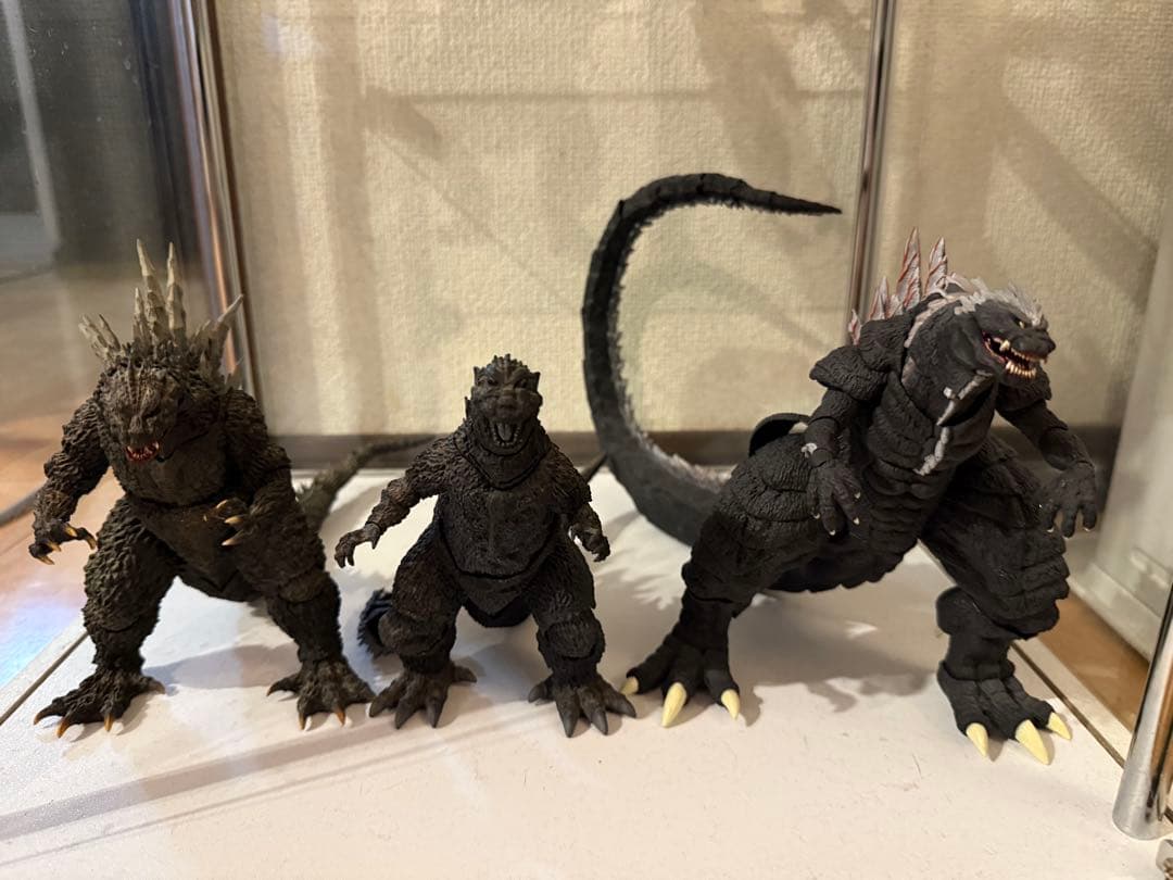 shモンスターアーツゴジラフィギュア 11＋1セット