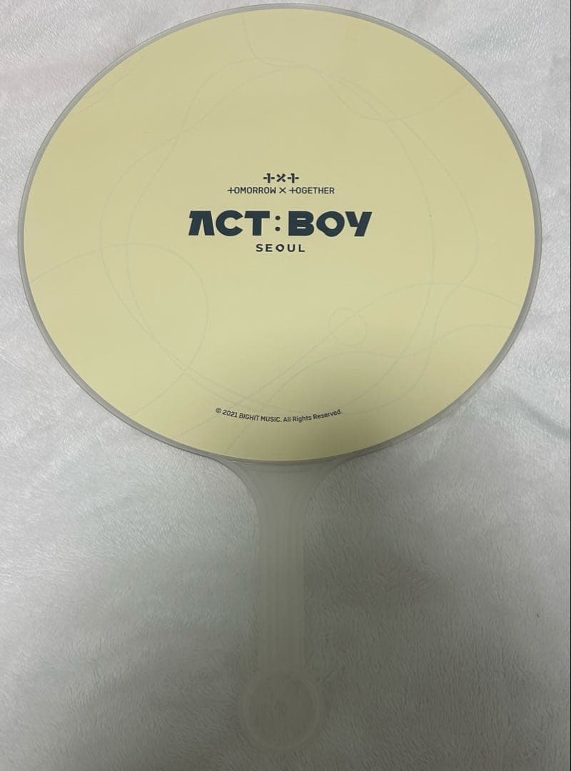 TXT ウプズ ボムギュ テヒョン 団扇 うちわ まとめ売り - yellows.co