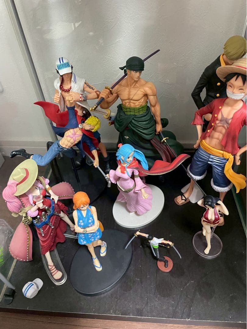 ワンピース　ドラゴンボール フィギュア コレクション　60体　まとめ売り　激安