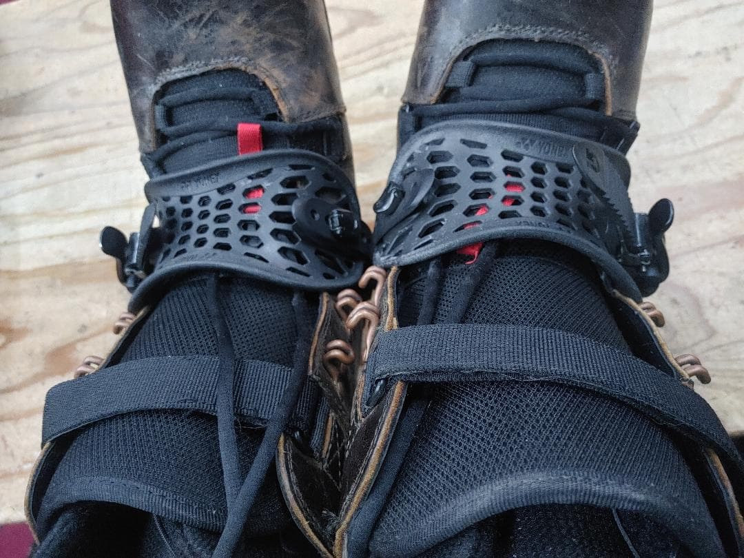 28 Yonex Premium Tripper AB ヨネックス