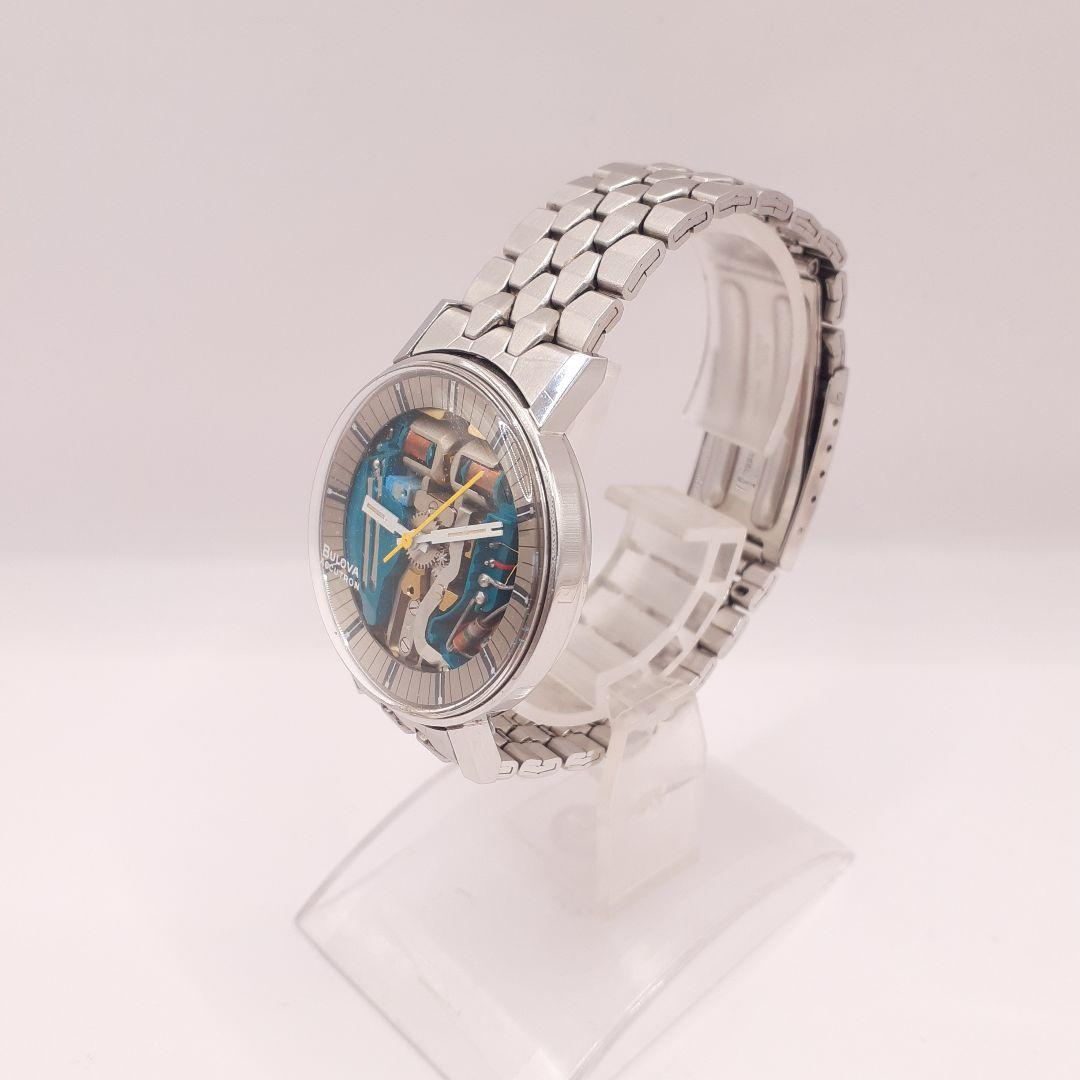 ブローバのアキュトロン・スペースビュー　M9　腕時計　希少　音叉式