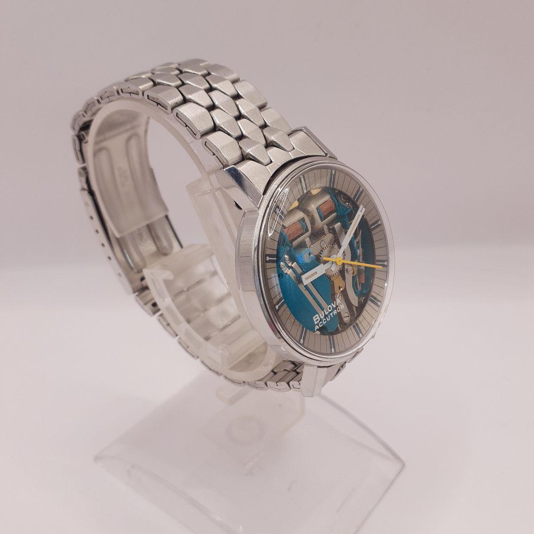 ブローバのアキュトロン・スペースビュー　M9　腕時計　希少　音叉式