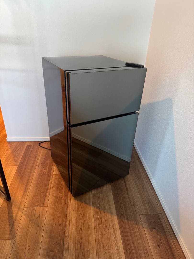 ミラーガラス 冷蔵庫 81L PRC-B082DM ブラック　メーカー保証期間内