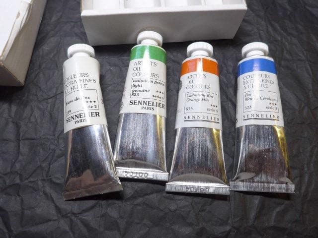 はるち　セヌリエ油絵具４本　カドミウムグリーン　カドミウムレッドほか計４本