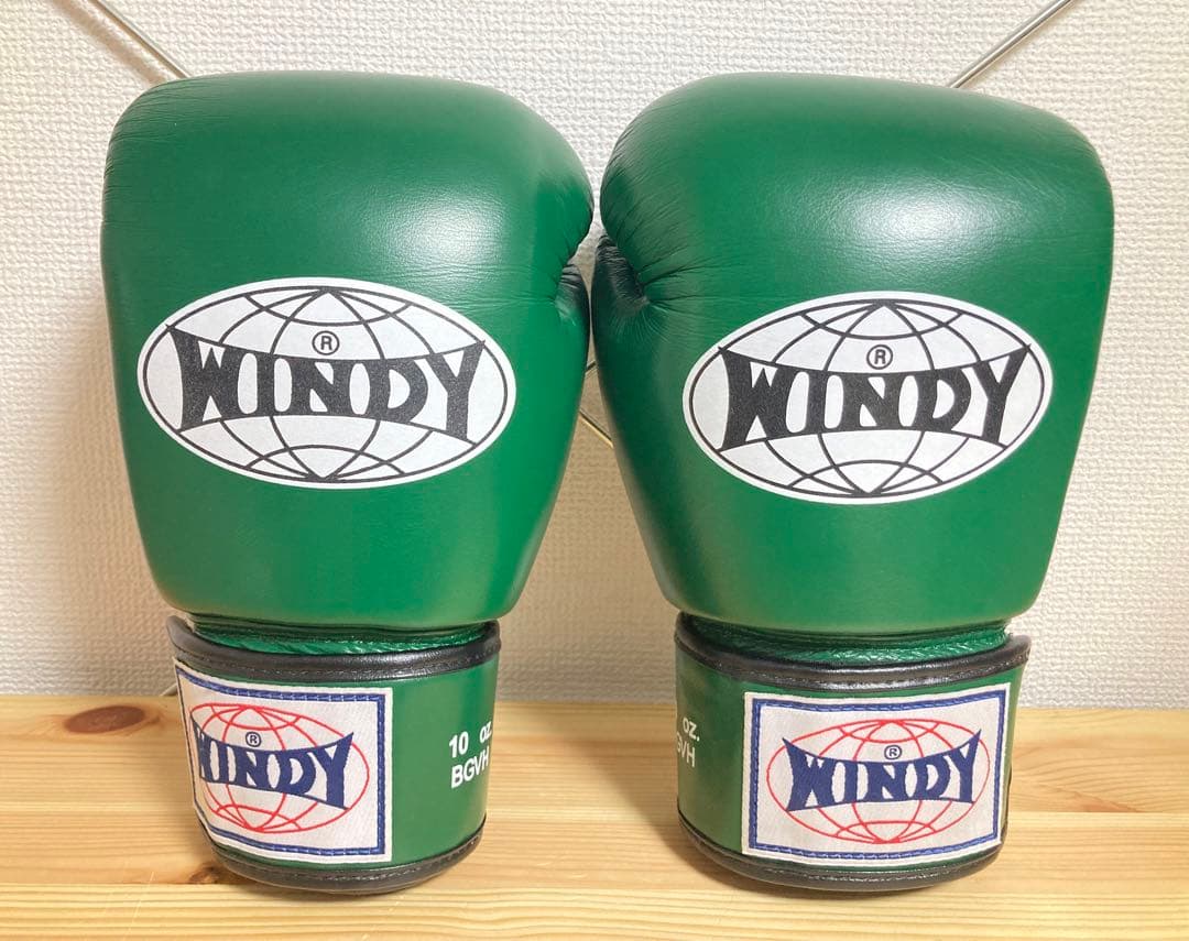☆限定色 新品 本革製 WINDY ボクシンググローブ 10oz ウィンディ Amazon.co.jp: WINDY ボクシンググローブ 本革製 14オンス レッド