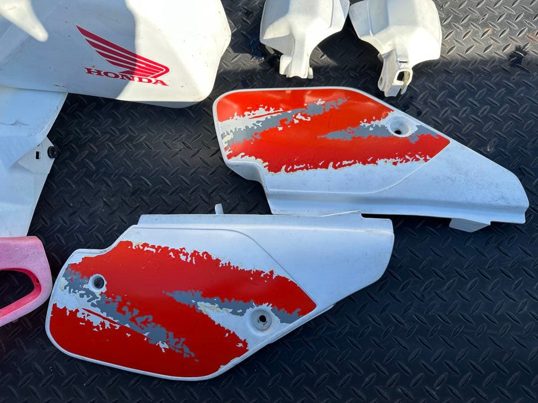 HONDA crm80.50外装セット！タンク内サビ無し！ 車・バイク・自転車 パーツ