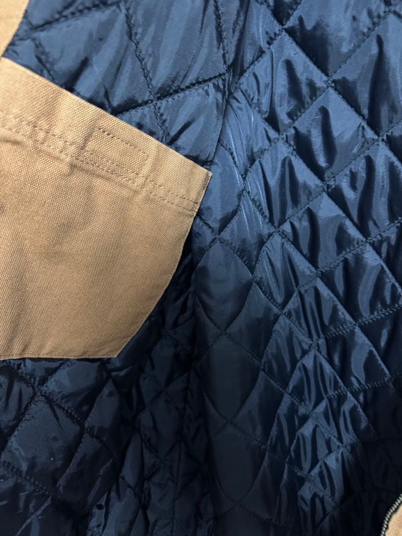 Carhartt カーハート　アクティブジャケットLサイズ