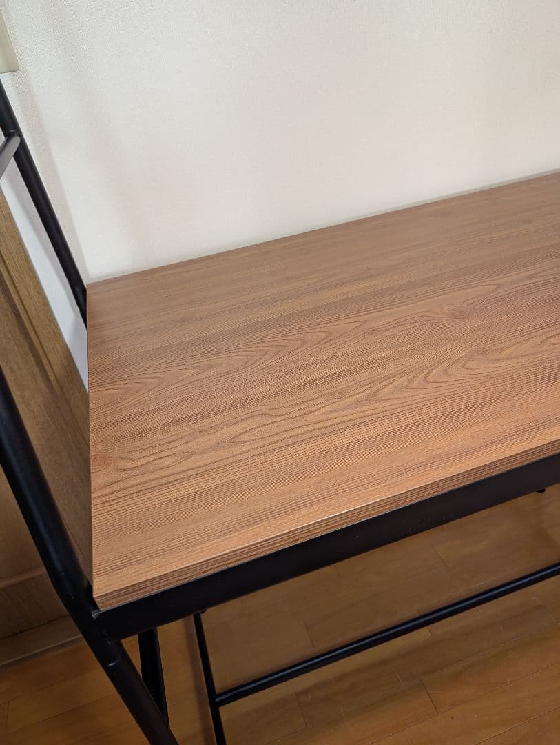 《送料込》IKEA ホーヴェルード テーブル 事務机 作業机 デスク 北欧家具