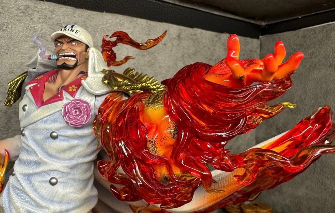 ワンピース 海軍 赤犬 フィギュア ガレージキット