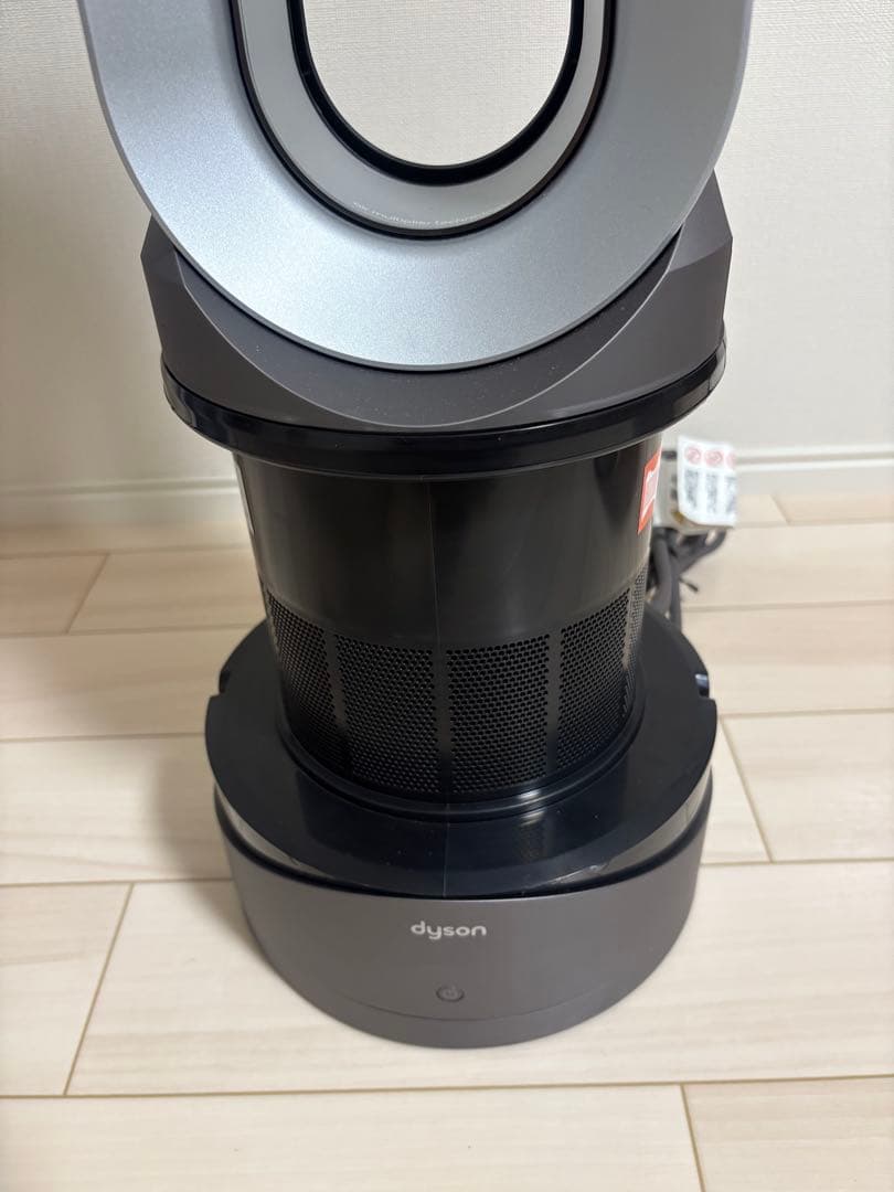 【美品】ダイソン空気清浄機能付ファンヒーター hp00 2024年式