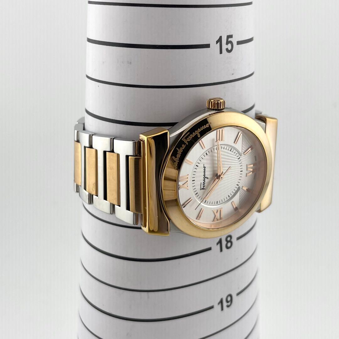 【稼働/新品電池/付属品完備】サルヴァトーレフェラガモ　ベガ　腕時計　メンズ