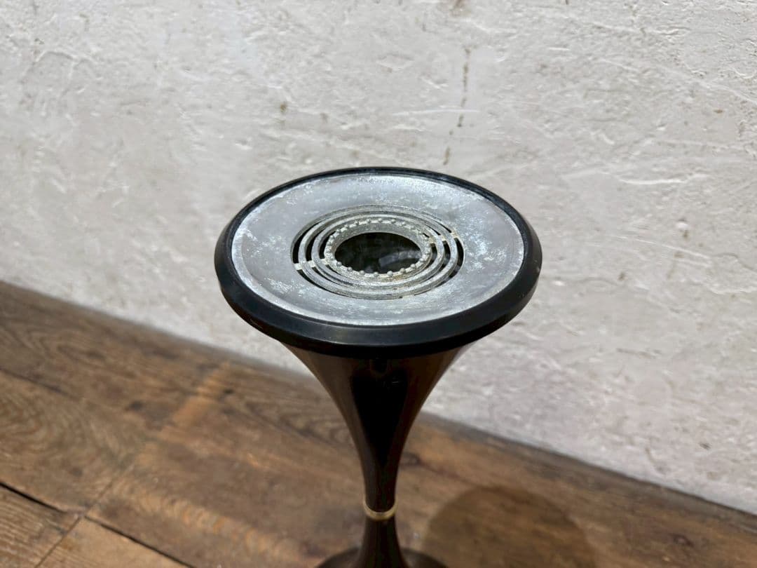 ヴィンテージ＆ミッドセンチュリーなスタンド灰皿 - [Sold Out]過去の