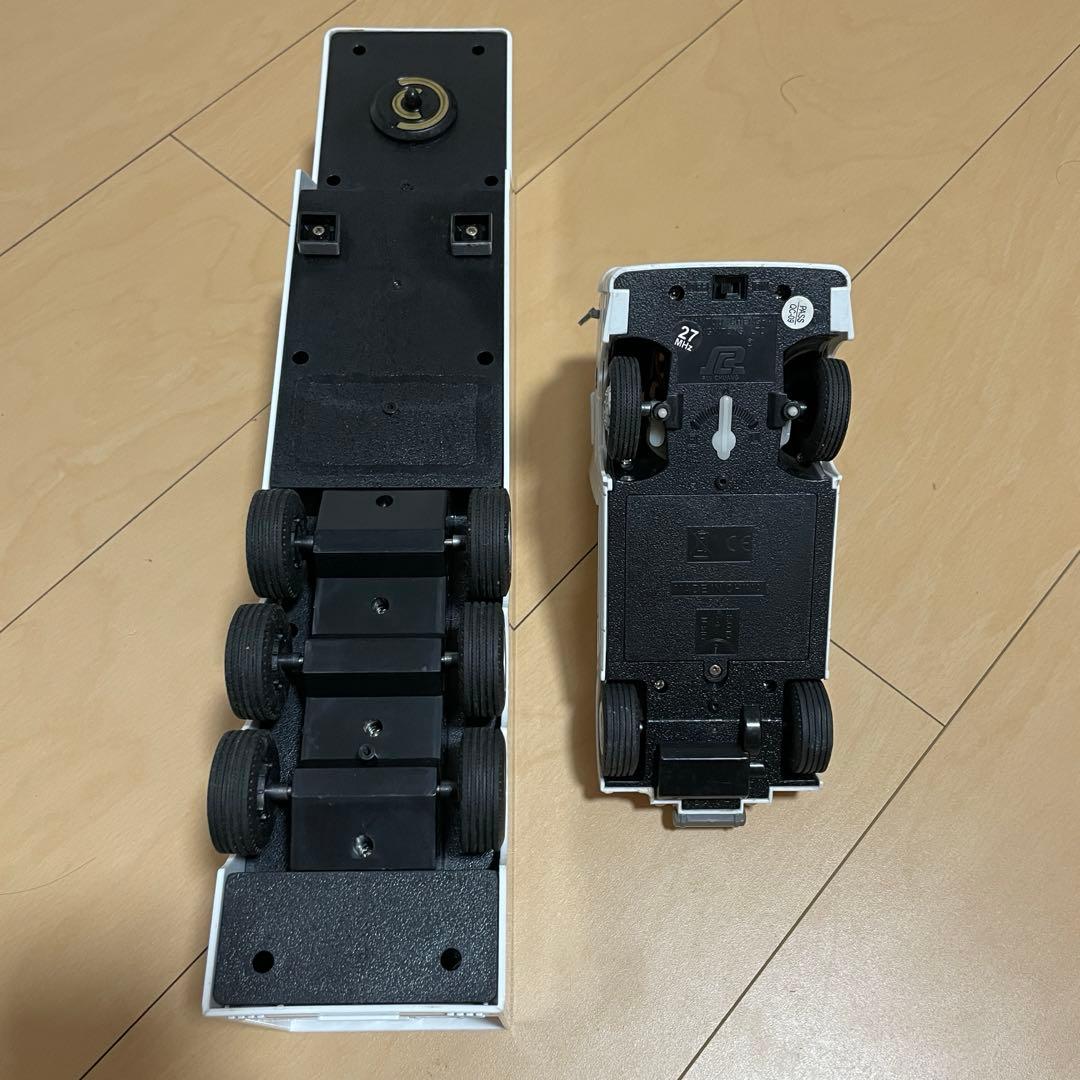 1/32 メルセデス・ベンツ アクトロストレーラー ラジコン