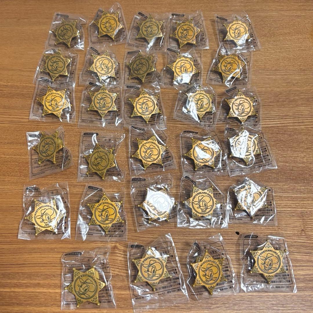 バラ売り可 ディズニー シューティングギャラリー 保安官バッジ 116点