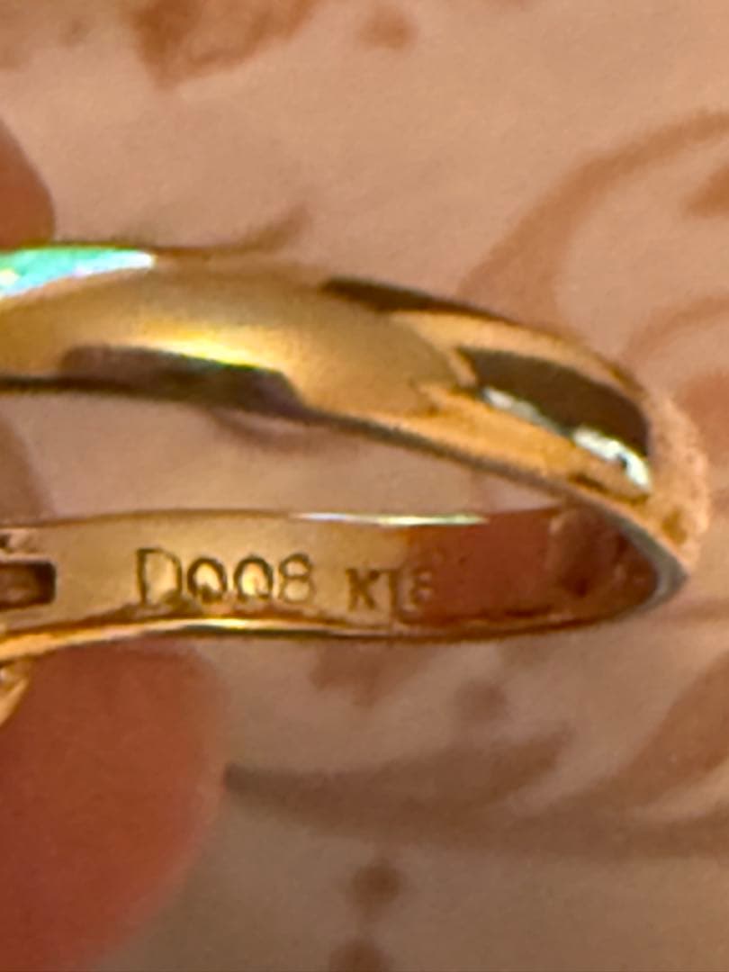 ダイヤ　ルビー？　18金指輪　12号くらい