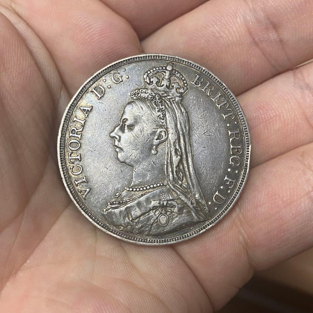 1889年 ヴィクトリア女王 銀貨 1ドル 本物保証 - メルカリ