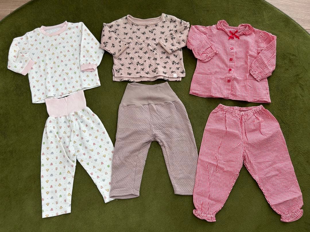 【まとめ売り】保育園着　女の子　66点　90cm