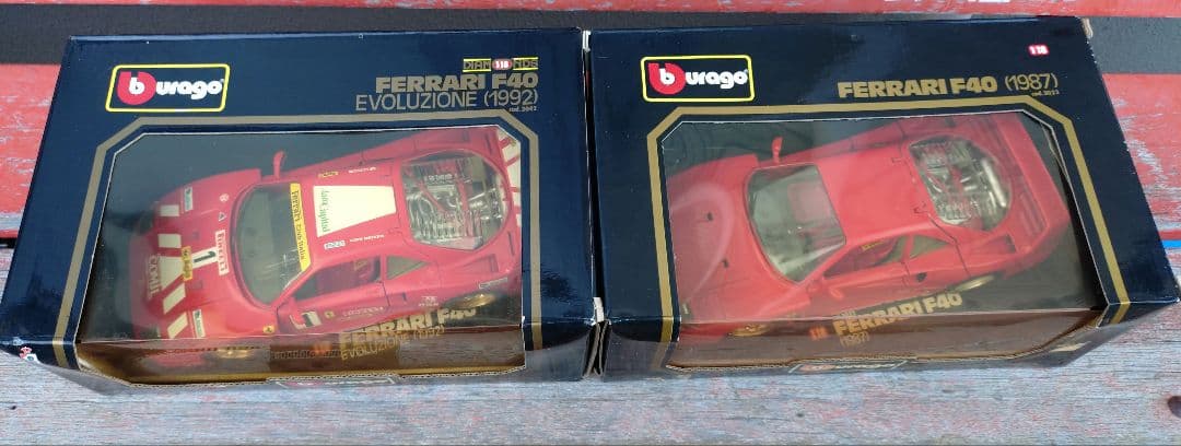 Burago　ブラーゴ　1/18 フェラーリ　F40　　２台セット　当時物