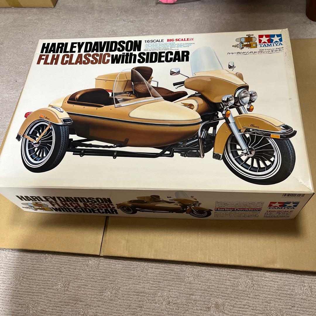 内袋未開封】タミヤ 1/6 ハーレーダビットソン FLHクラシック サイドカー