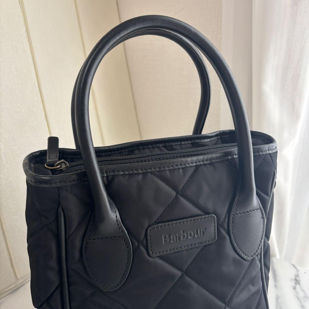 【極美品】Barbour ハンドバッグ　キルティング　黒　レザー×ナイロン