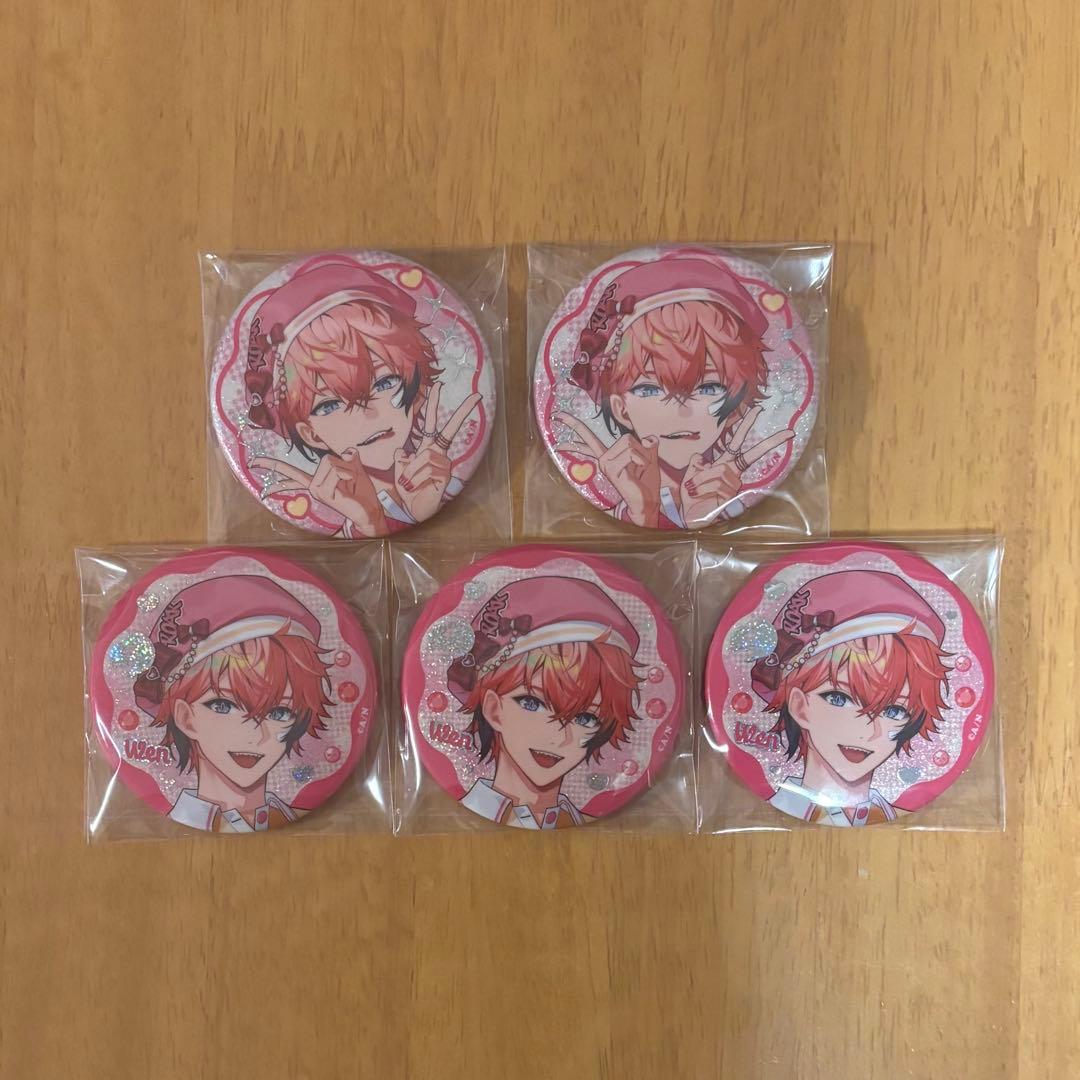 赤城ウェン 缶バッジ ぎゃうるふ ぎゃう - メルカリ